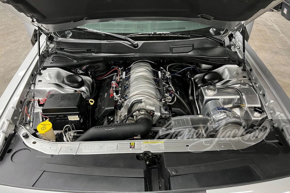 2009 Dodge Challenger SRT8 & 392 3rd Gen - Image 2 of 10