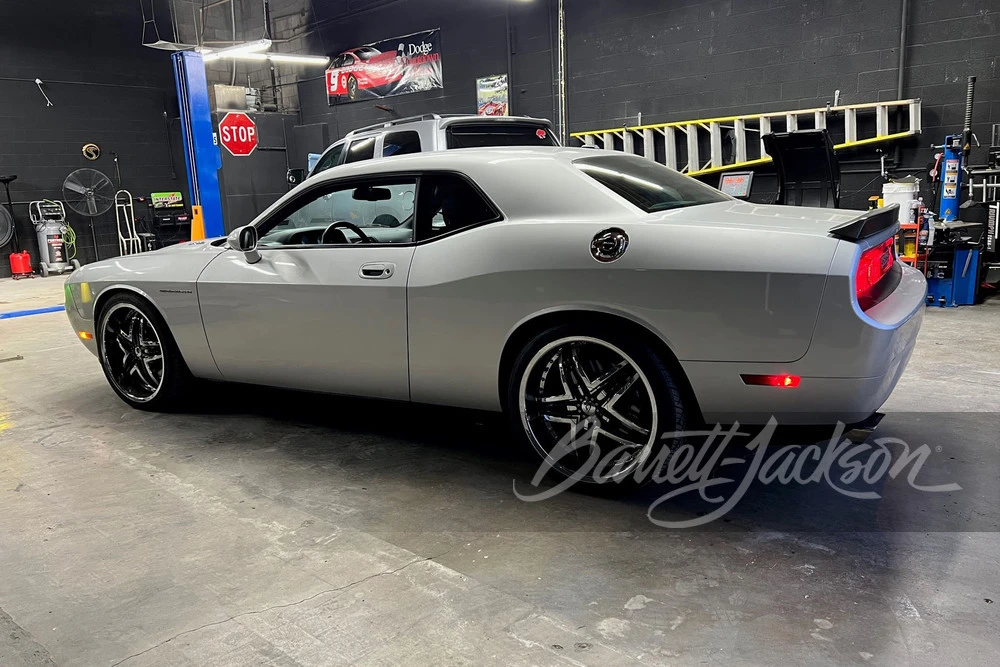 2009 Dodge Challenger SRT8 & 392 3rd Gen - Image 9 of 10