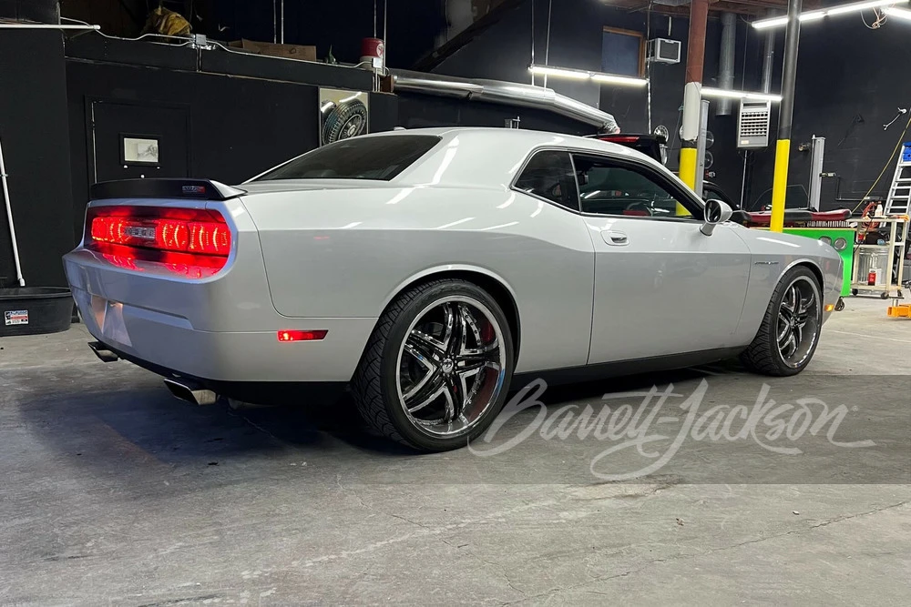 2009 Dodge Challenger SRT8 & 392 3rd Gen - Image 10 of 10