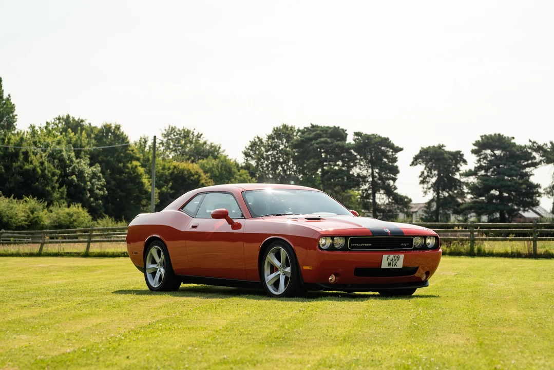 2009 Dodge Challenger SRT8 & 392 3rd Gen - Image 9 of 31