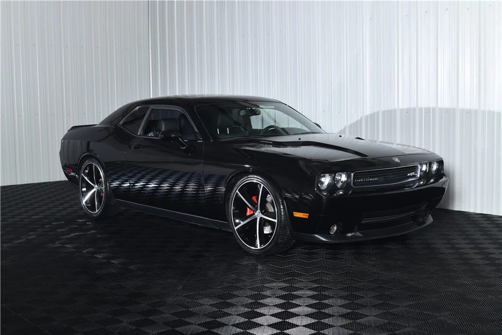 2009 Dodge Challenger SRT8 & 392 3rd Gen - Image 2 of 4