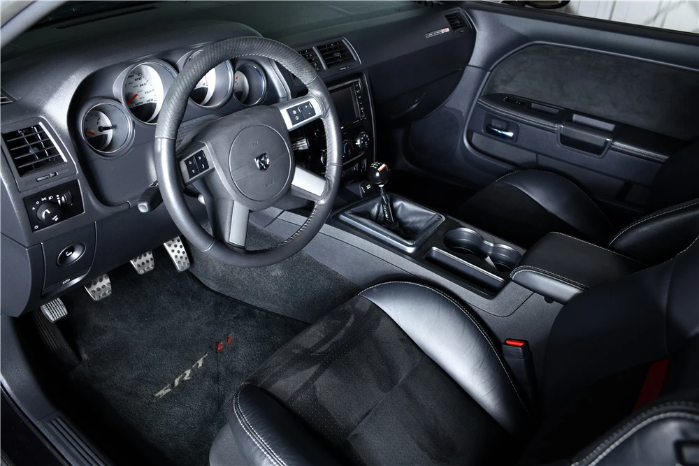 2009 Dodge Challenger SRT8 & 392 3rd Gen - Image 4 of 4