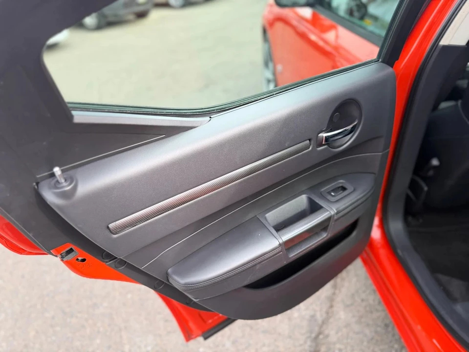2009 Dodge Charger 6th Gen - Image 13 of 31