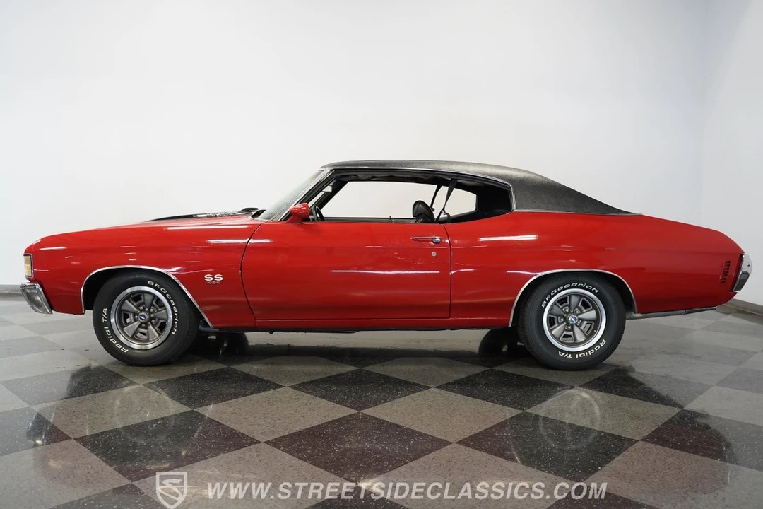 2009 Chevrolet Chevelle - Image 2 of 12