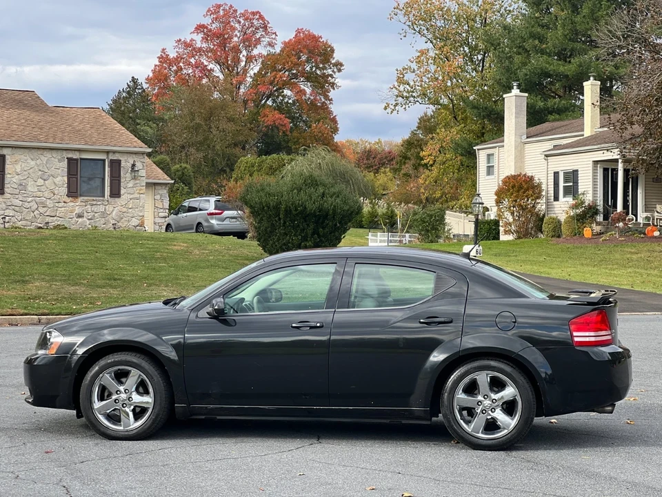 2009 Dodge Avenger Sedan - Image 3 of 21