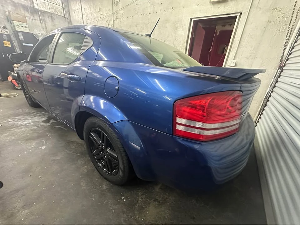 2009 Dodge Avenger Sedan - Image 7 of 8