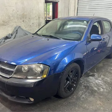 2009 Dodge Avenger R/T Sedan 4D