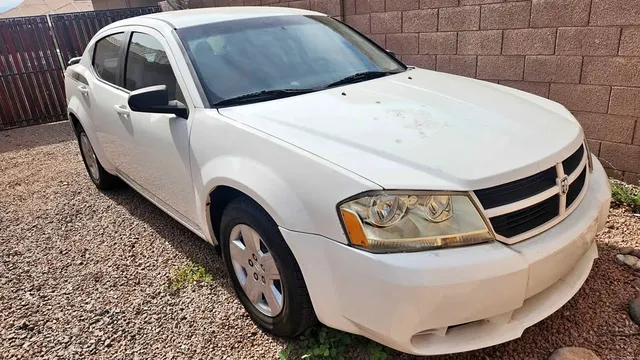 2009 Dodge Avenger SE Sedan 4D