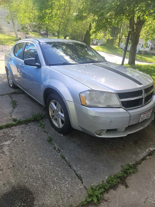 2009 Dodge Avenger Sedan - Image 3 of 5