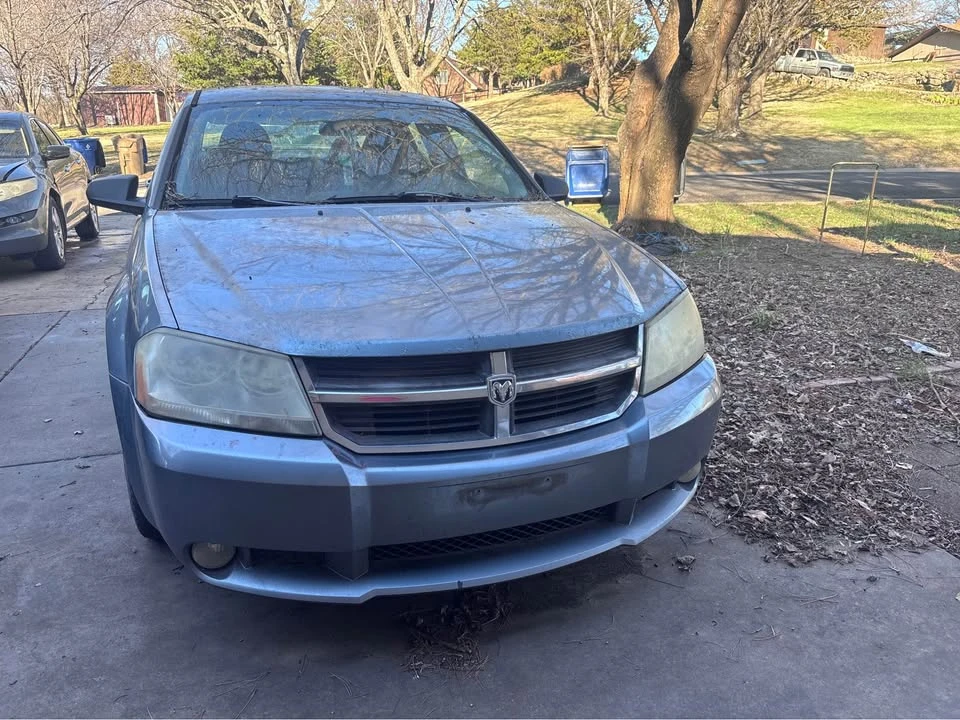 2009 Dodge Avenger Sedan - Image 2 of 7