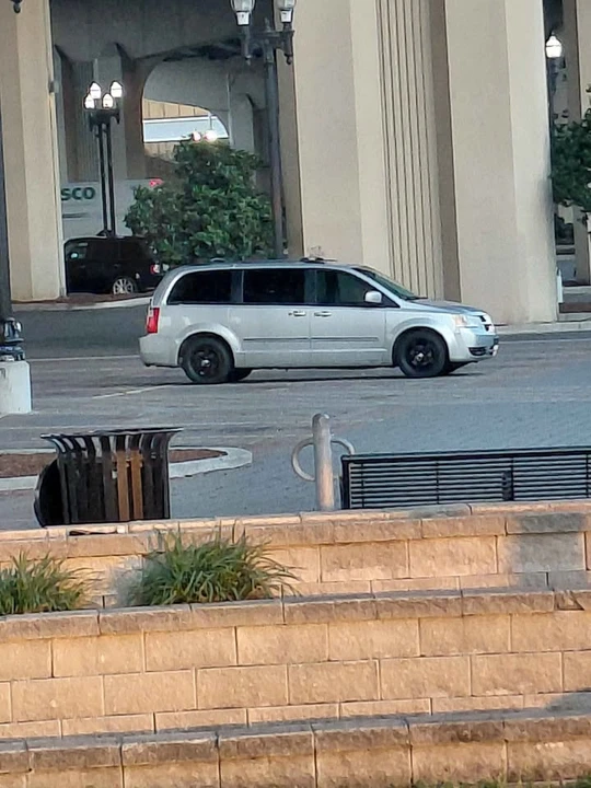 2009 Dodge Caravan - Image 14 of 14