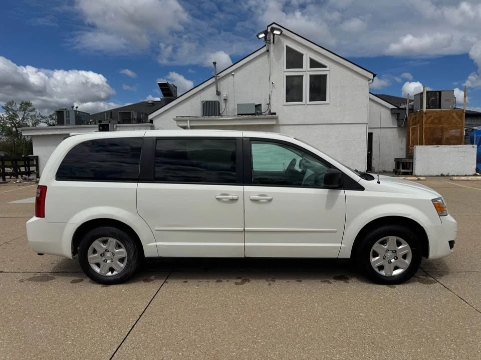 2009 Dodge Caravan - Image 6 of 19