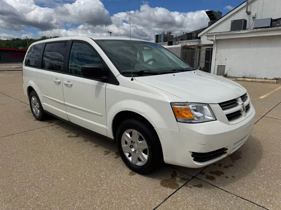2009 Dodge Caravan - Image 7 of 19