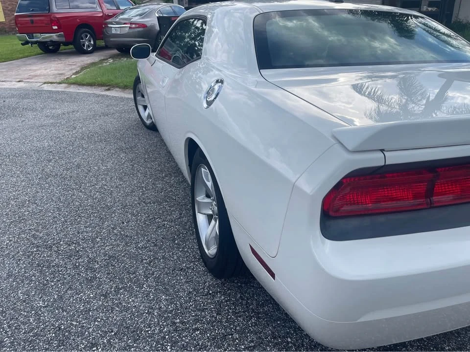 2009 Dodge Challenger 3rd Gen - Image 3 of 9