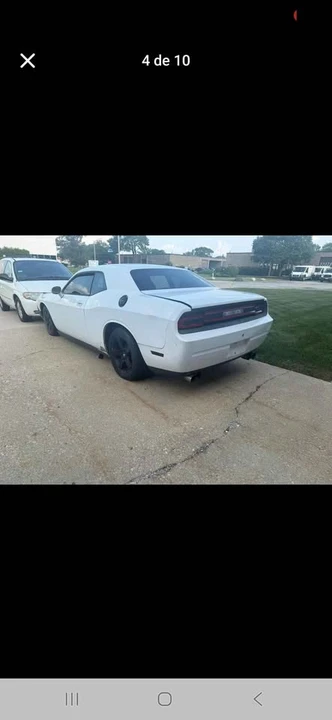 2009 Dodge Challenger 3rd Gen - Image 3 of 8