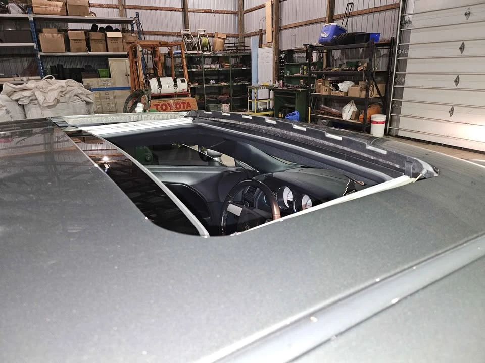 2009 Dodge Challenger 3rd Gen - Image 6 of 15