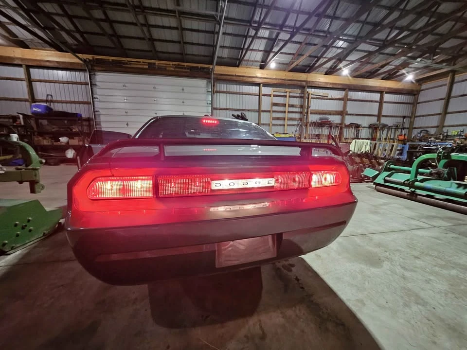 2009 Dodge Challenger 3rd Gen - Image 4 of 15
