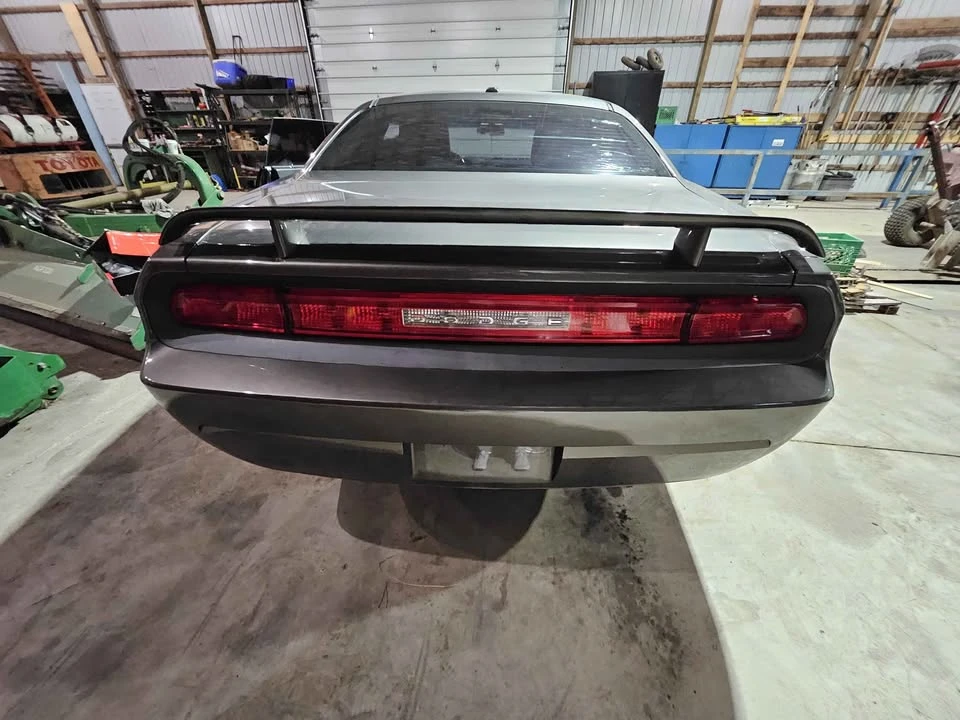 2009 Dodge Challenger 3rd Gen - Image 5 of 15