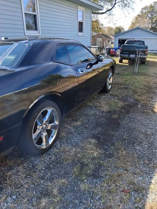 2009 Dodge Challenger 3rd Gen - Image 3 of 9