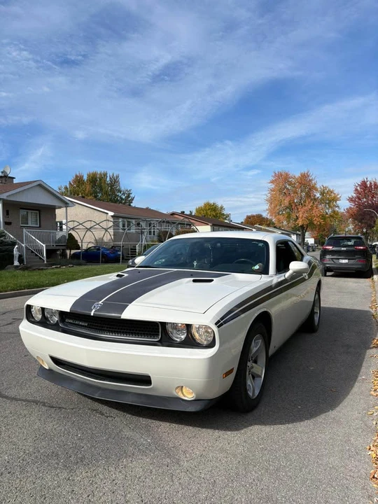 2009 Dodge Challenger 3rd Gen - Image 6 of 7