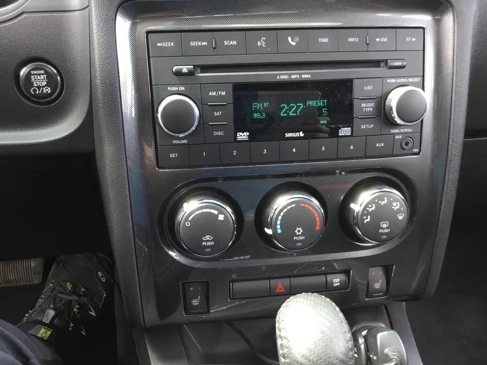 2009 Dodge Challenger 3rd Gen - Image 10 of 13
