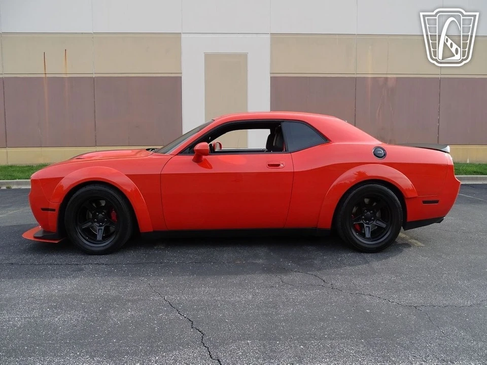 2009 Dodge Challenger 3rd Gen - Image 8 of 12