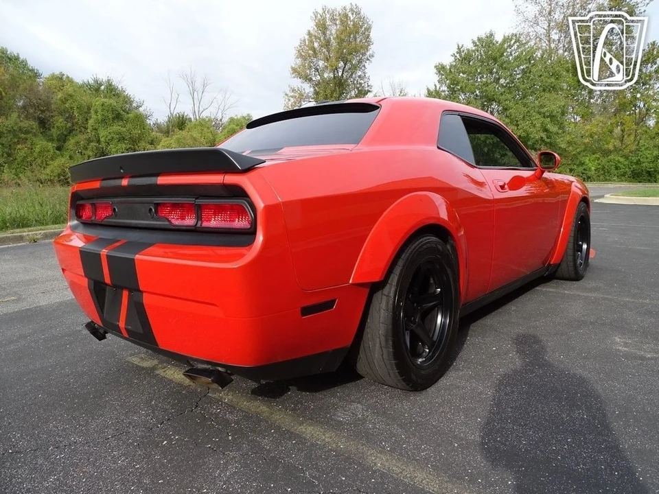 2009 Dodge Challenger 3rd Gen - Image 18 of 21