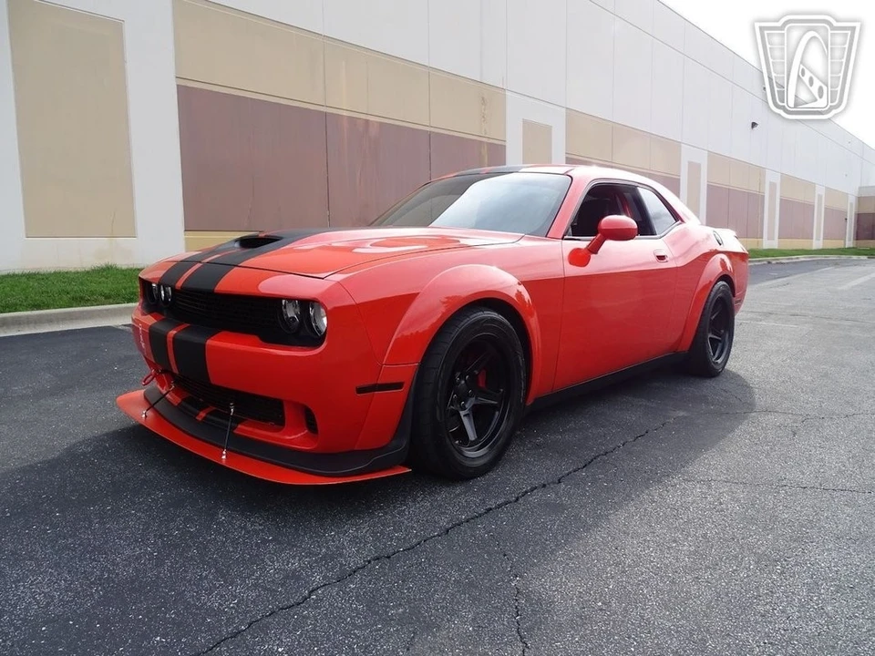 2009 Dodge Challenger 3rd Gen - Image 5 of 21