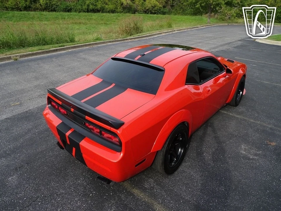 2009 Dodge Challenger 3rd Gen - Image 17 of 21