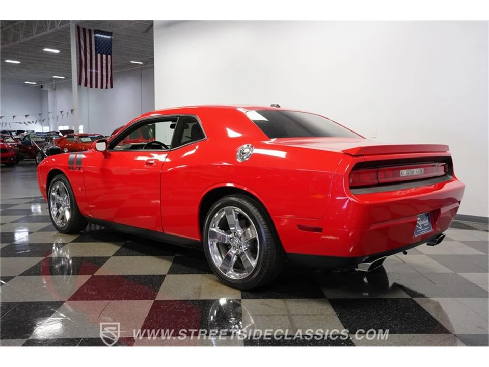 2009 Dodge Challenger 3rd Gen - Image 8 of 31