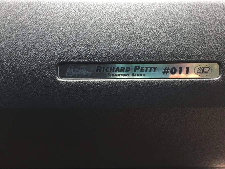 2009 Dodge Challenger 3rd Gen - Image 8 of 12