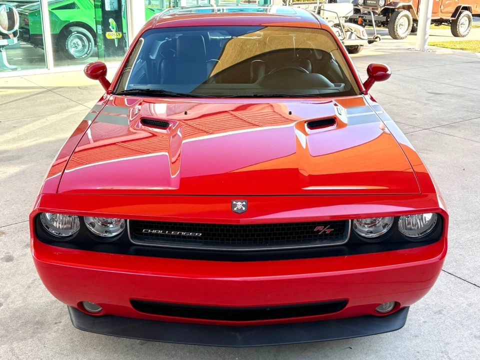2009 Dodge Challenger 3rd Gen - Image 3 of 12