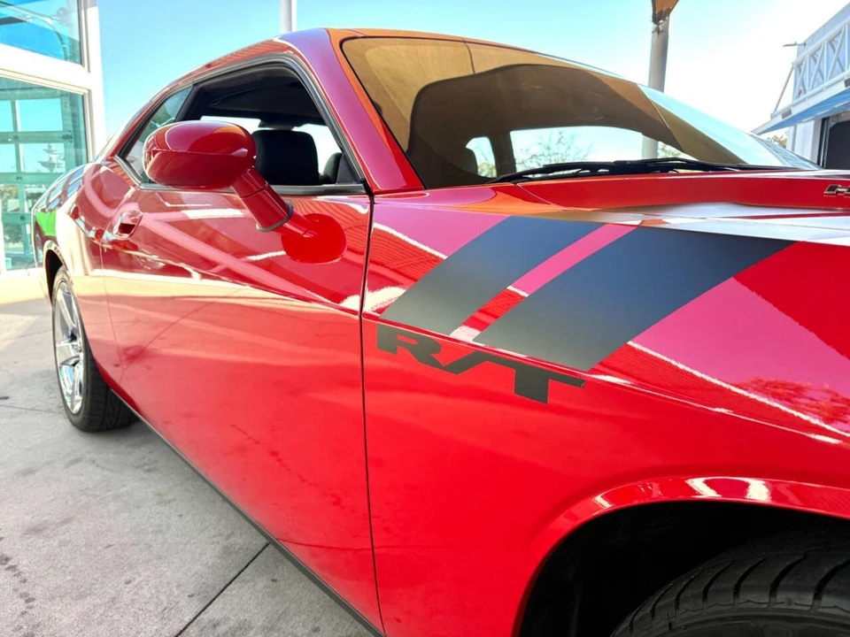 2009 Dodge Challenger 3rd Gen - Image 18 of 31