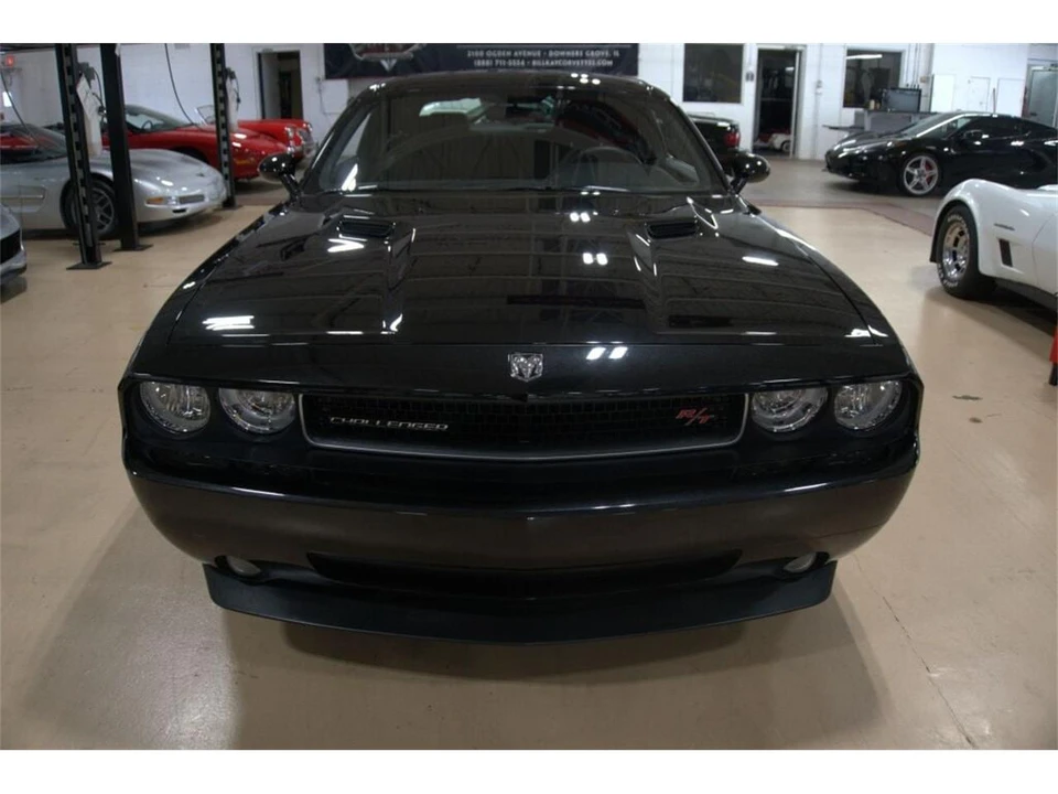 2009 Dodge Challenger 3rd Gen - Image 13 of 31