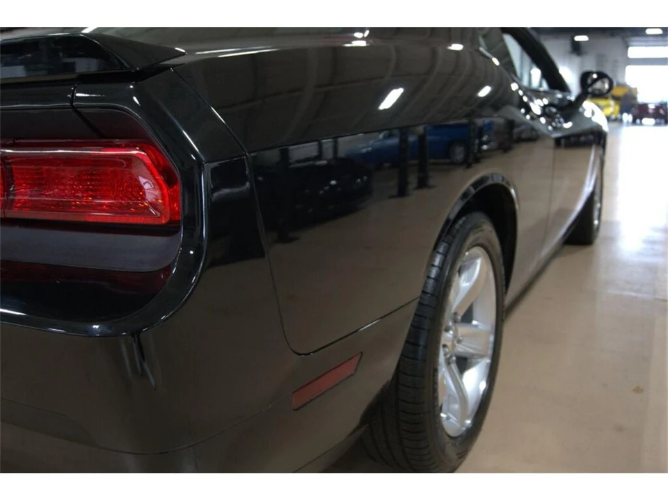 2009 Dodge Challenger 3rd Gen - Image 27 of 31