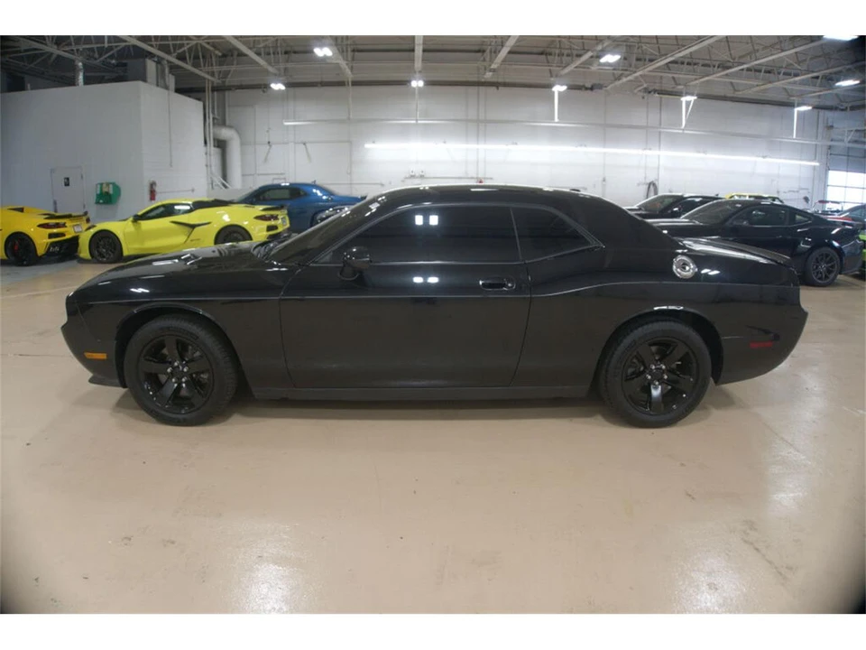 2009 Dodge Challenger 3rd Gen - Image 2 of 31