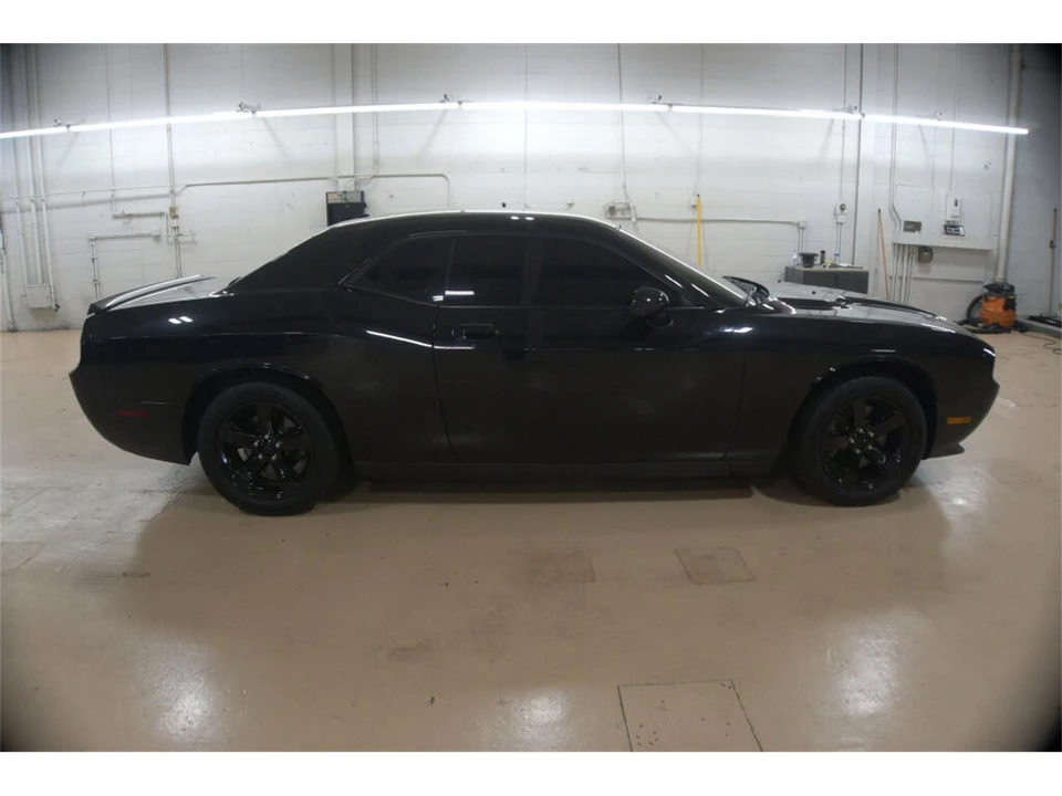 2009 Dodge Challenger 3rd Gen - Image 6 of 31