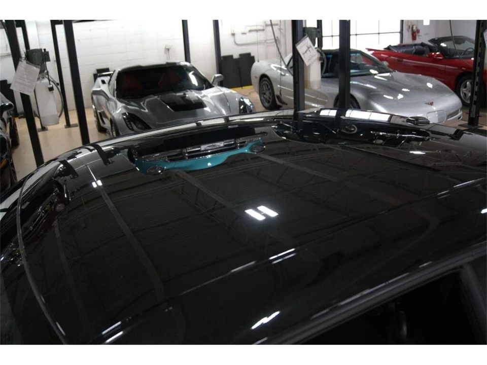 2009 Dodge Challenger 3rd Gen - Image 21 of 31