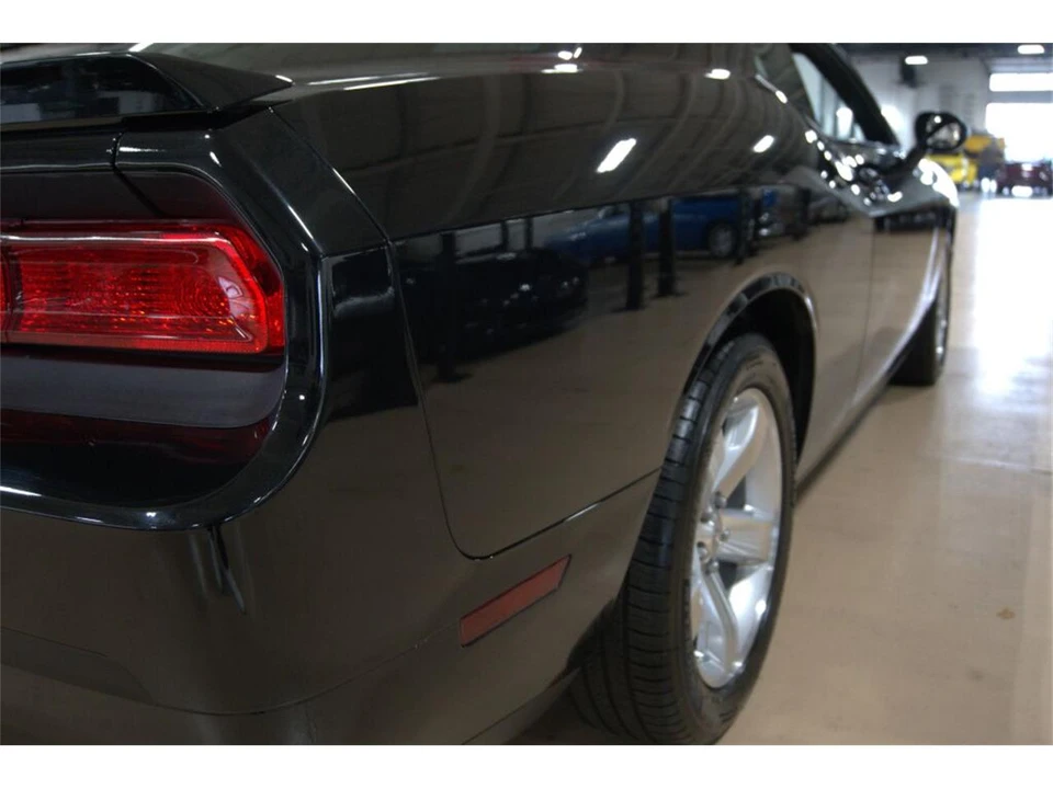 2009 Dodge Challenger 3rd Gen - Image 27 of 31
