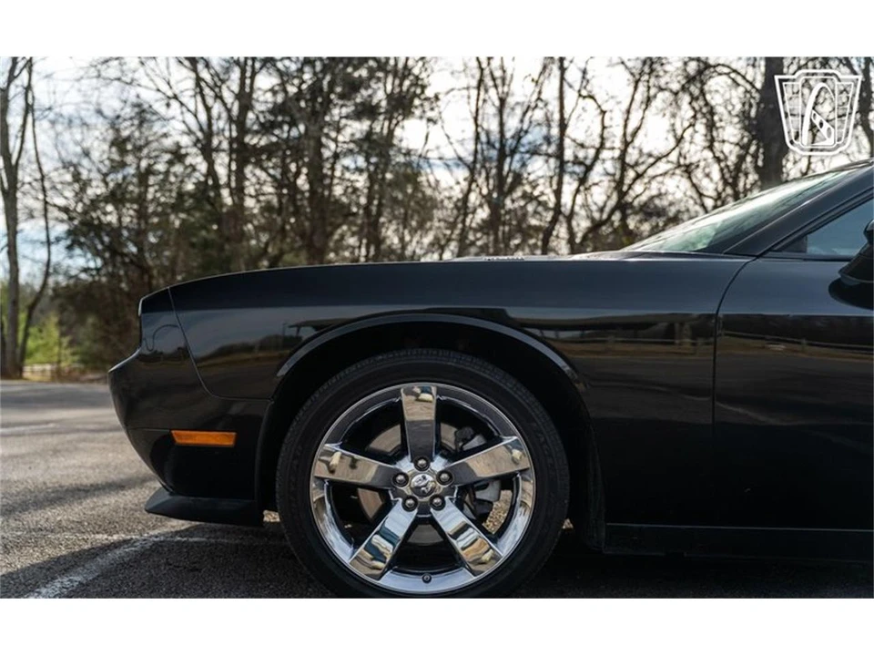 2009 Dodge Challenger 3rd Gen - Image 26 of 31