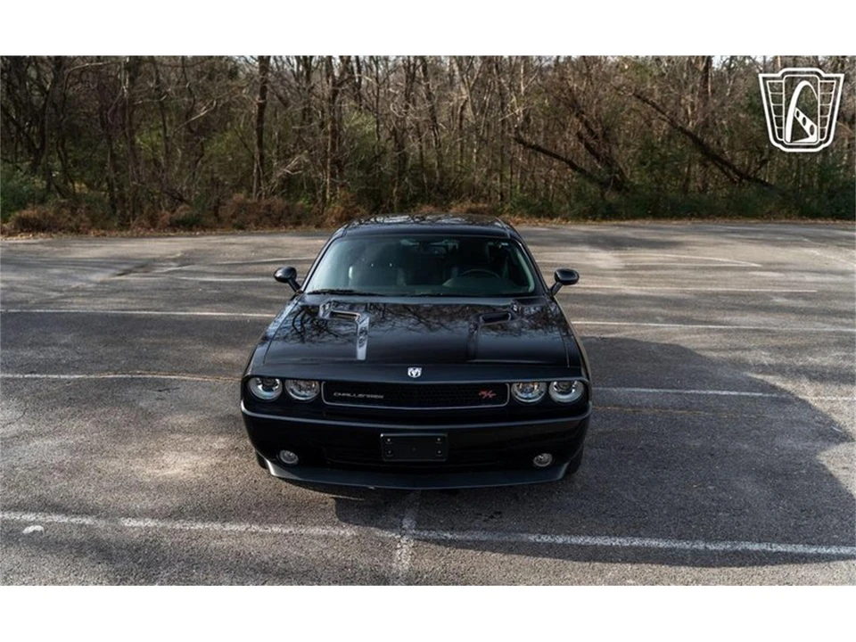 2009 Dodge Challenger 3rd Gen - Image 2 of 31