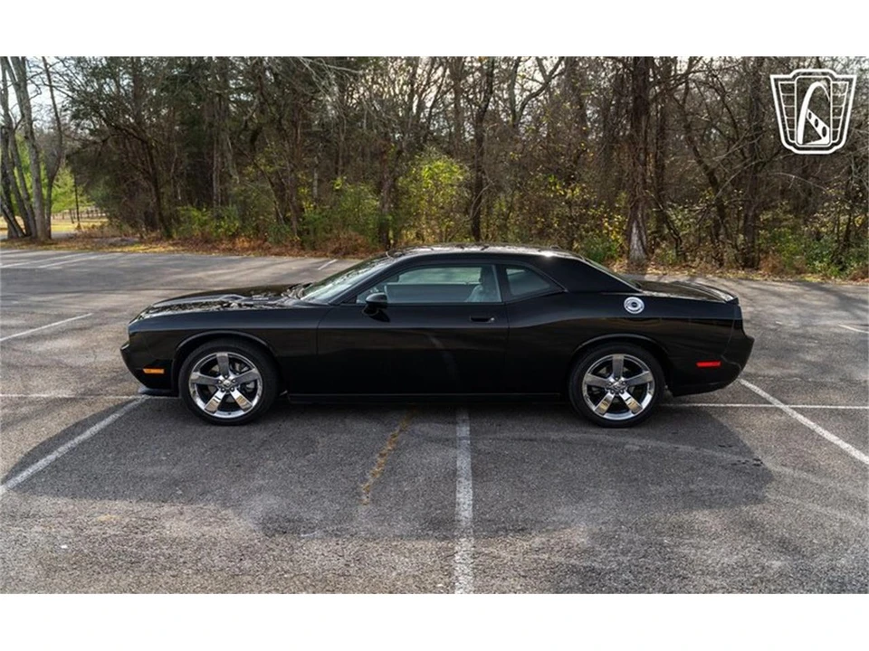 2009 Dodge Challenger 3rd Gen - Image 8 of 31