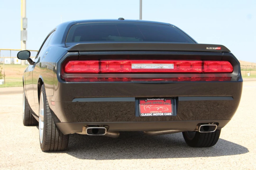 2009 Dodge Challenger 3rd Gen - Image 7 of 31