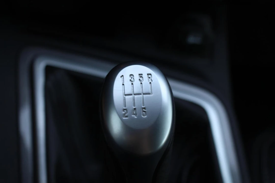 2009 Dodge Challenger 3rd Gen - Image 15 of 31