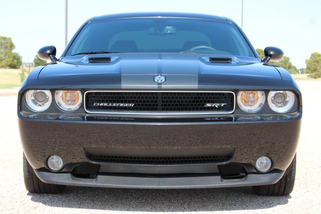 2009 Dodge Challenger 3rd Gen - Image 2 of 31