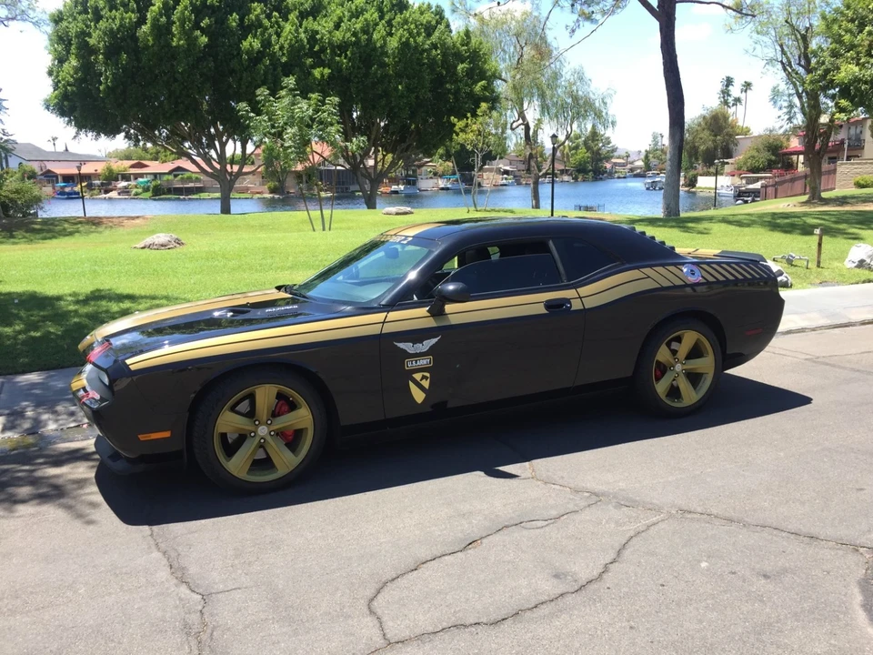2009 Dodge Challenger 3rd Gen - Image 2 of 20