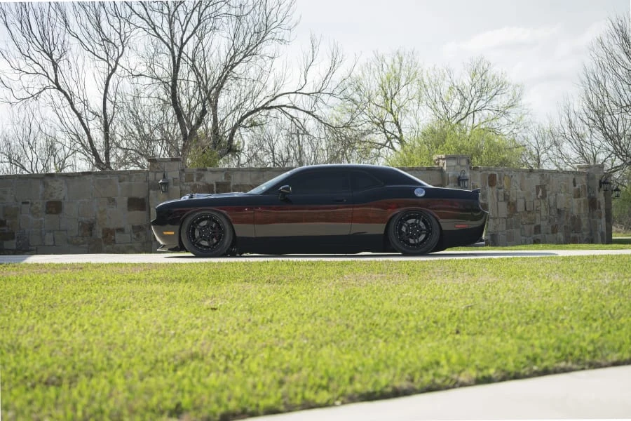 2009 Dodge Challenger 3rd Gen - Image 2 of 12