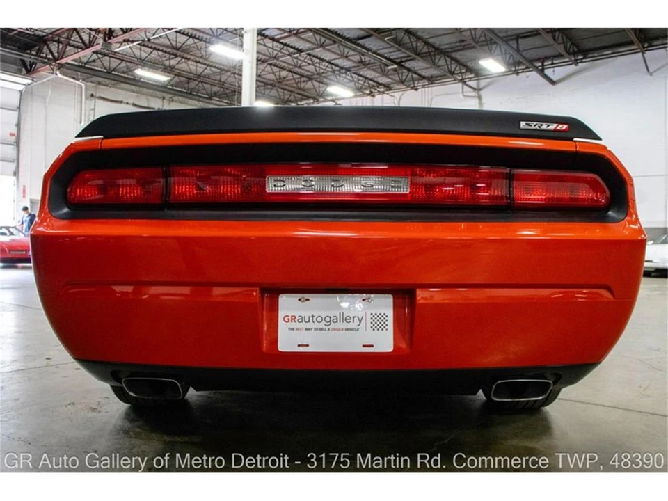 2009 Dodge Challenger 3rd Gen - Image 6 of 31