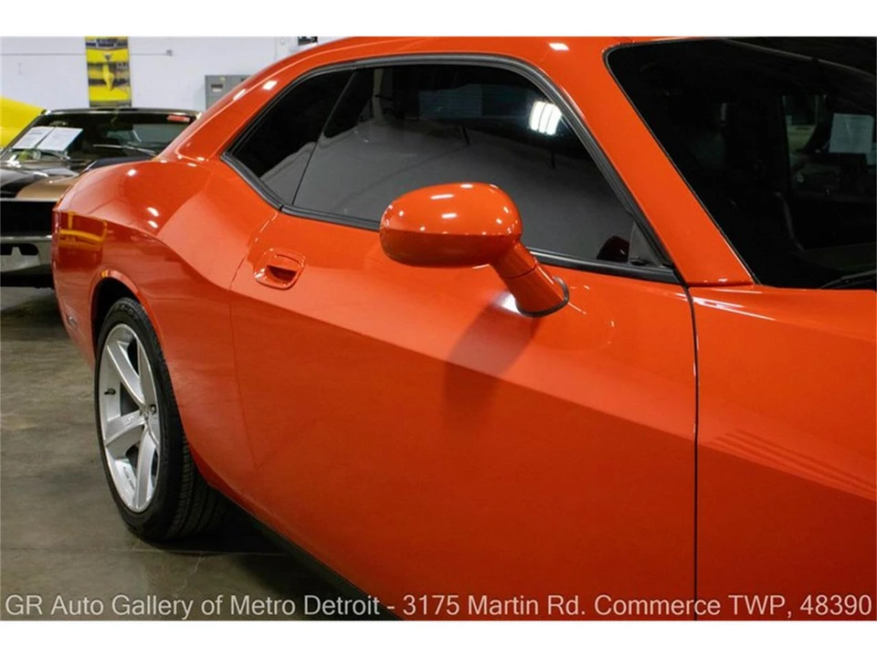 2009 Dodge Challenger 3rd Gen - Image 23 of 31