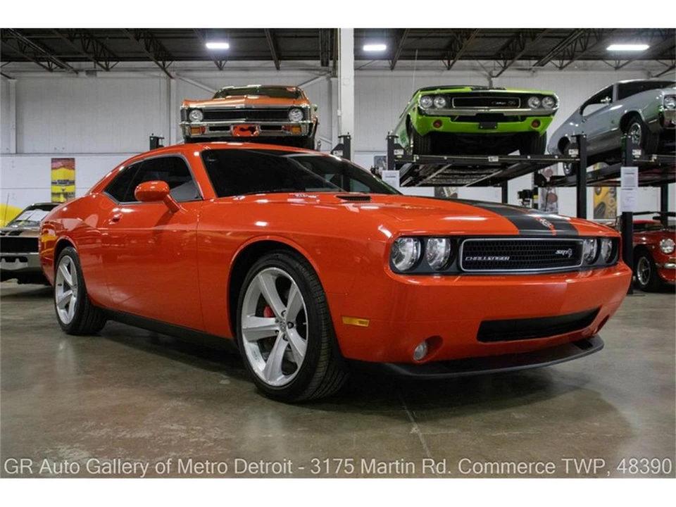 2009 Dodge Challenger 3rd Gen - Image 10 of 31